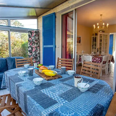 La Bruyere By Interhome Tatil Evi