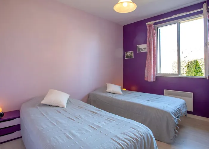 La Bruyere By Interhome בית נופש לה ברנרי-אן-רץ