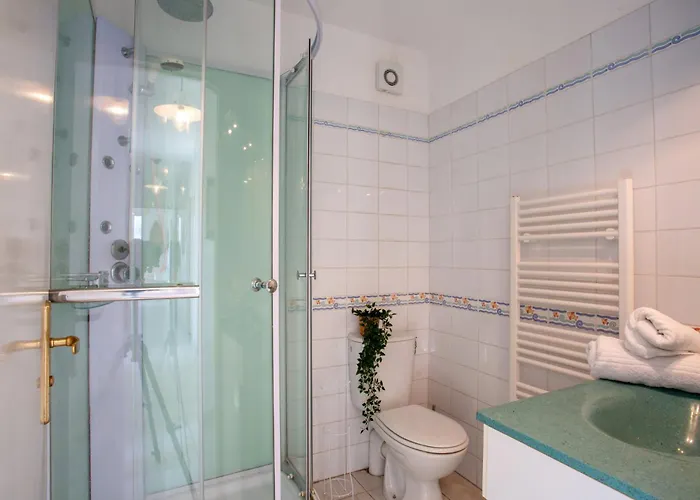 בית נופש La Bruyere By Interhome לה ברנרי-אן-רץ