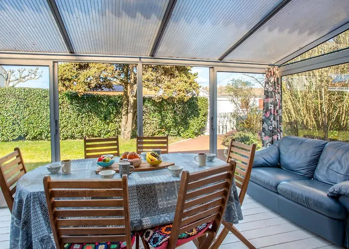 La Bruyere By Interhome *